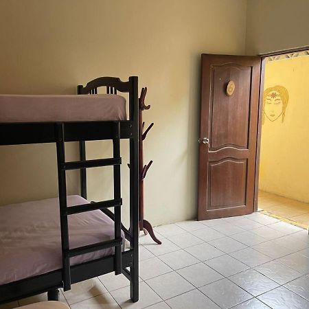 Chaqana Hostel ซาลีนาส ภายนอก รูปภาพ