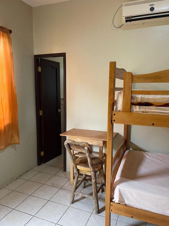 Chaqana Hostel ซาลีนาส ภายนอก รูปภาพ